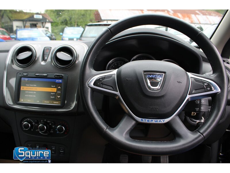 Used Dacia Sandero Stepway 2019 for sale - 75969146: Photo 11