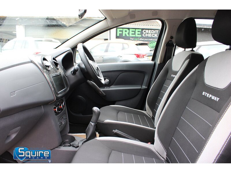 Used Dacia Sandero Stepway 2019 for sale - 75969146: Photo 29