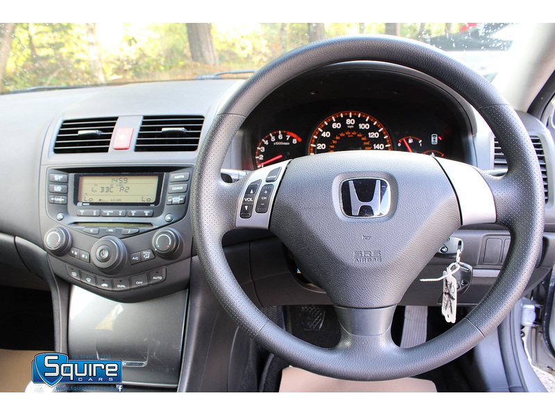 Used Honda Accord 2003 for sale - 75969147: Photo 6