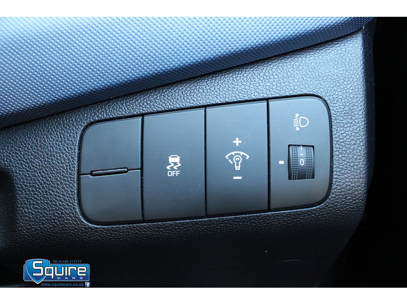 Used Hyundai i10 for sale - 78163228: Photo 11