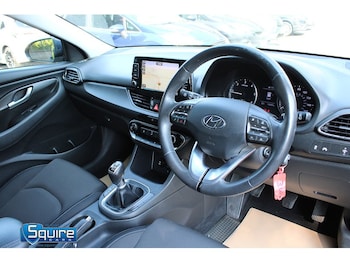 Used Hyundai i30 2017 for sale - 79435725: Photo