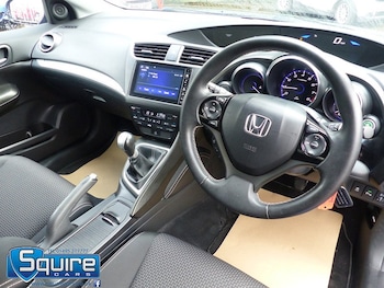 Used Honda Civic 2015 for sale - 77730889: Photo