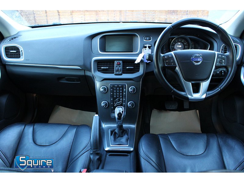 Used Volvo V40 2015 for sale - 77140322: Photo 26