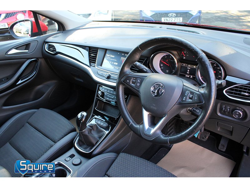 Used Vauxhall Astra 2019 for sale - 77447128: Photo 2