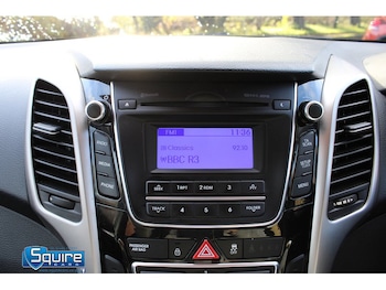 Used Hyundai i30 2015 for sale - 76906075: Photo