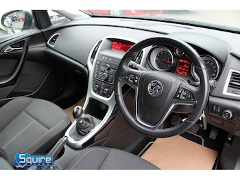 Used Vauxhall Astra 2015 for sale - 78769528: Photo