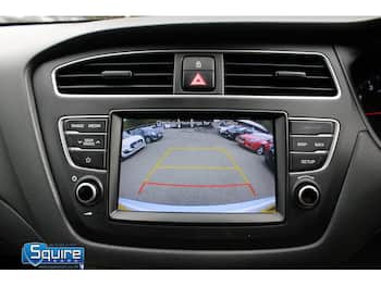 Used Hyundai i20 2019 for sale - 79526384: Photo