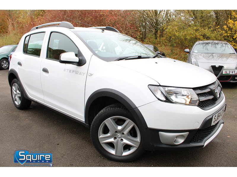 Used Dacia Sandero Stepway 2014 for sale - 76274436: Photo 1