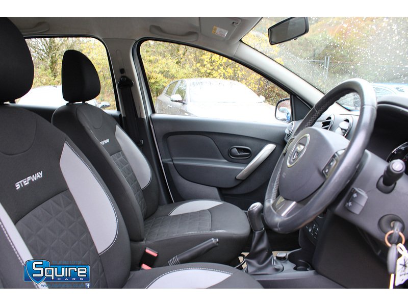 Used Dacia Sandero Stepway 2014 for sale - 76274436: Photo 12
