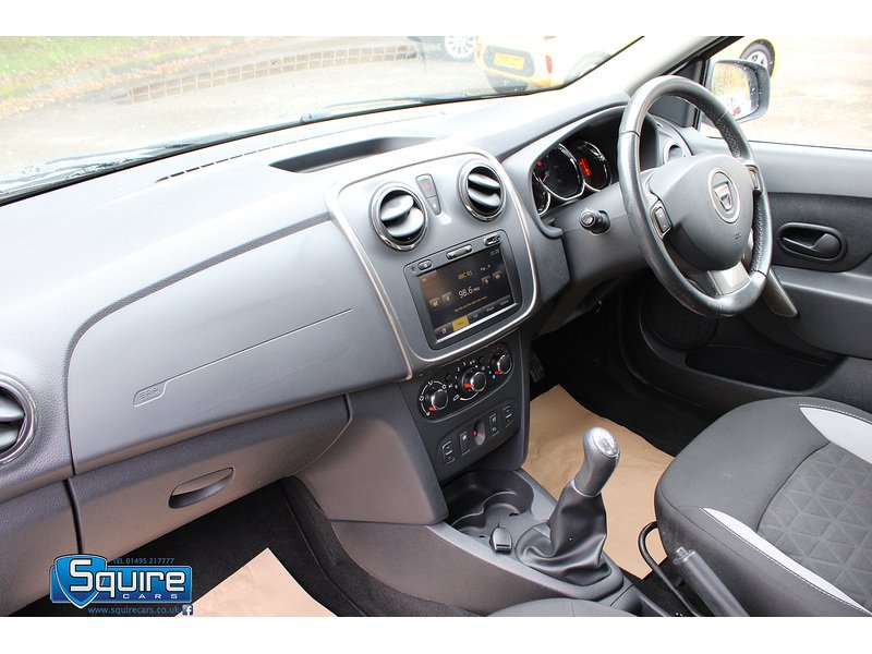 Used Dacia Sandero Stepway 2014 for sale - 76274436: Photo 19