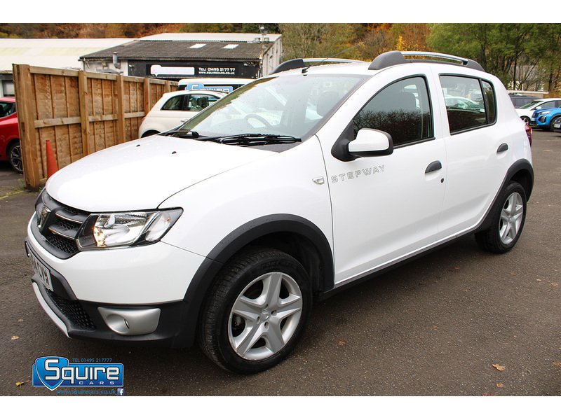 Used Dacia Sandero Stepway 2014 for sale - 76274436: Photo 3