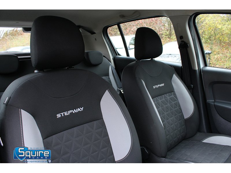 Used Dacia Sandero Stepway 2014 for sale - 76274436: Photo 32