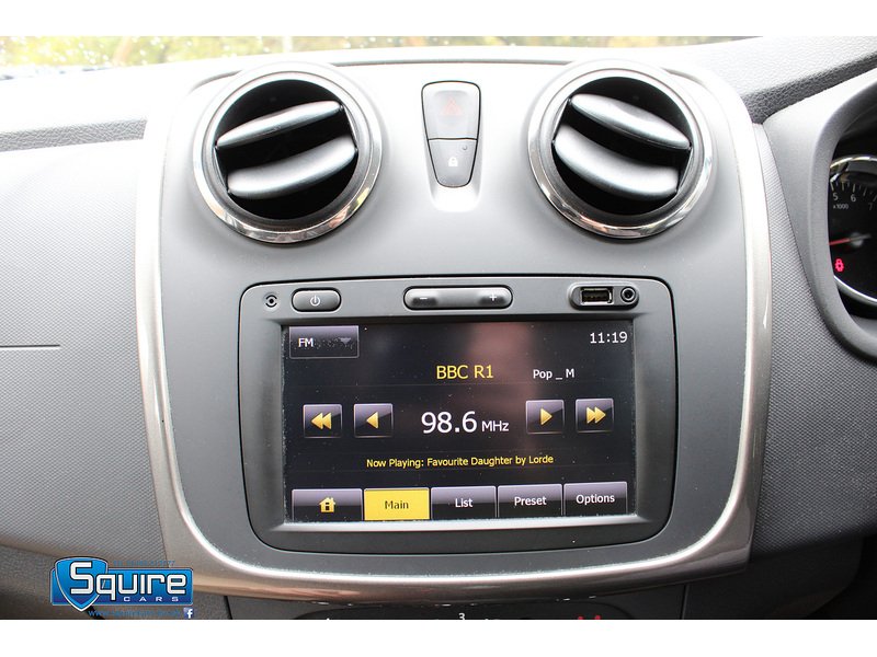 Used Dacia Sandero Stepway 2014 for sale - 76274436: Photo 4