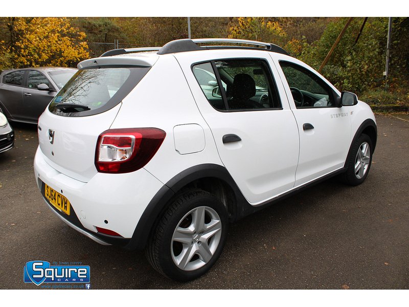 Used Dacia Sandero Stepway 2014 for sale - 76274436: Photo 8