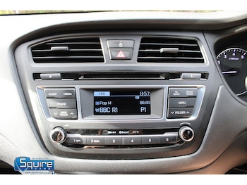 Used Hyundai i20 2016 for sale - 79470761: Photo