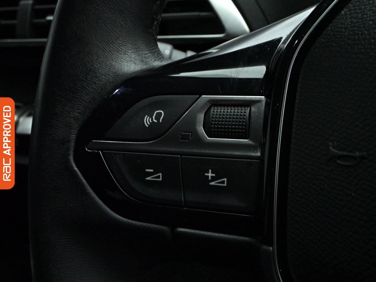 Used Peugeot 3008 2018 for sale - 78105121: Photo 22