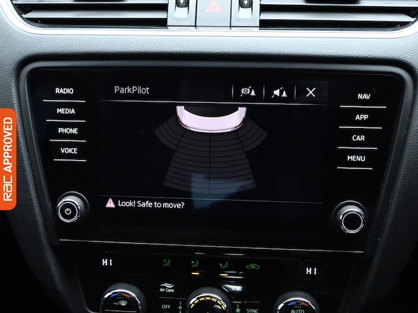 Used Skoda Octavia 2019 for sale - 76088299: Photo 3