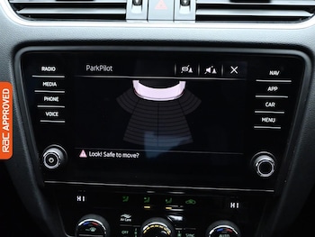 Used Skoda Octavia 2019 for sale - 76088299: Photo