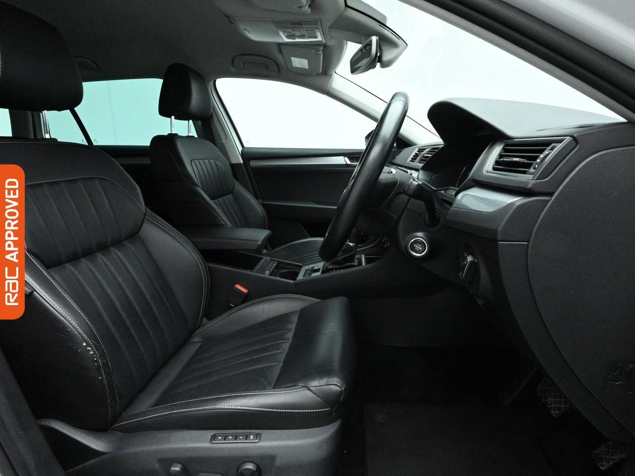 Used Skoda Superb 2020 for sale - 77629640: Photo 12