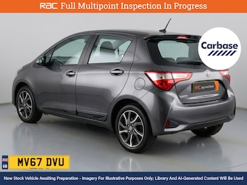 Used Toyota Yaris 2017 for sale - 77951826: Photo