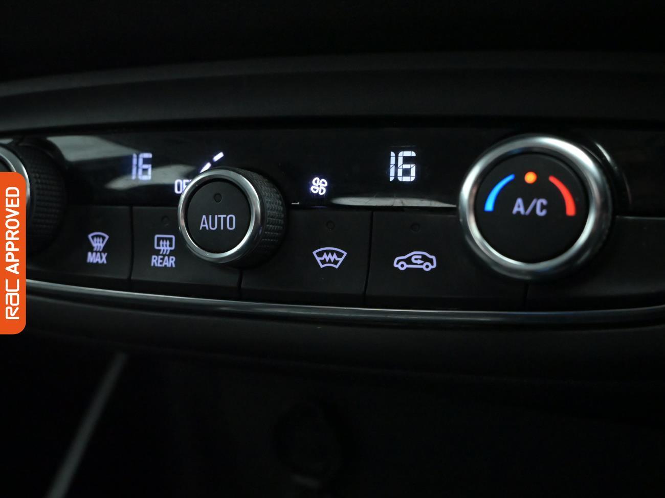 Used Vauxhall Crossland X 2017 for sale - 76495454: Photo 21