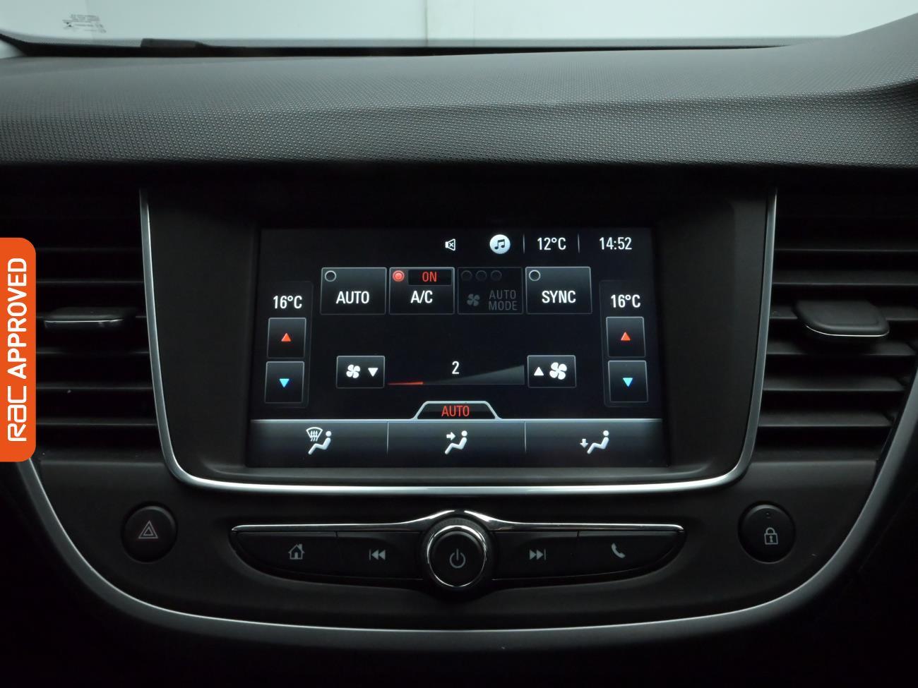 Used Vauxhall Crossland X 2017 for sale - 76495454: Photo 3