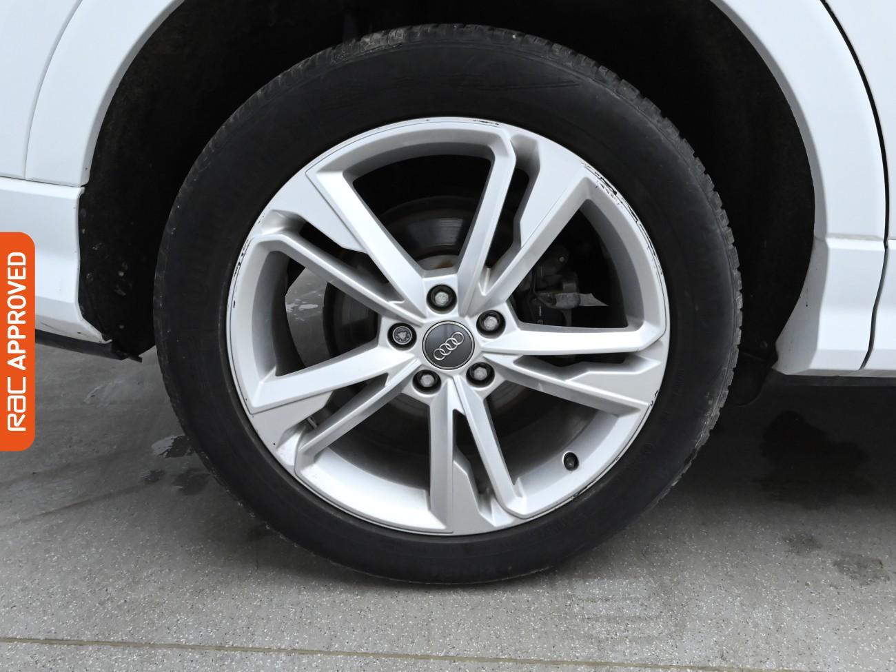 Used Audi Q3 2019 for sale - 76220286: Photo 14