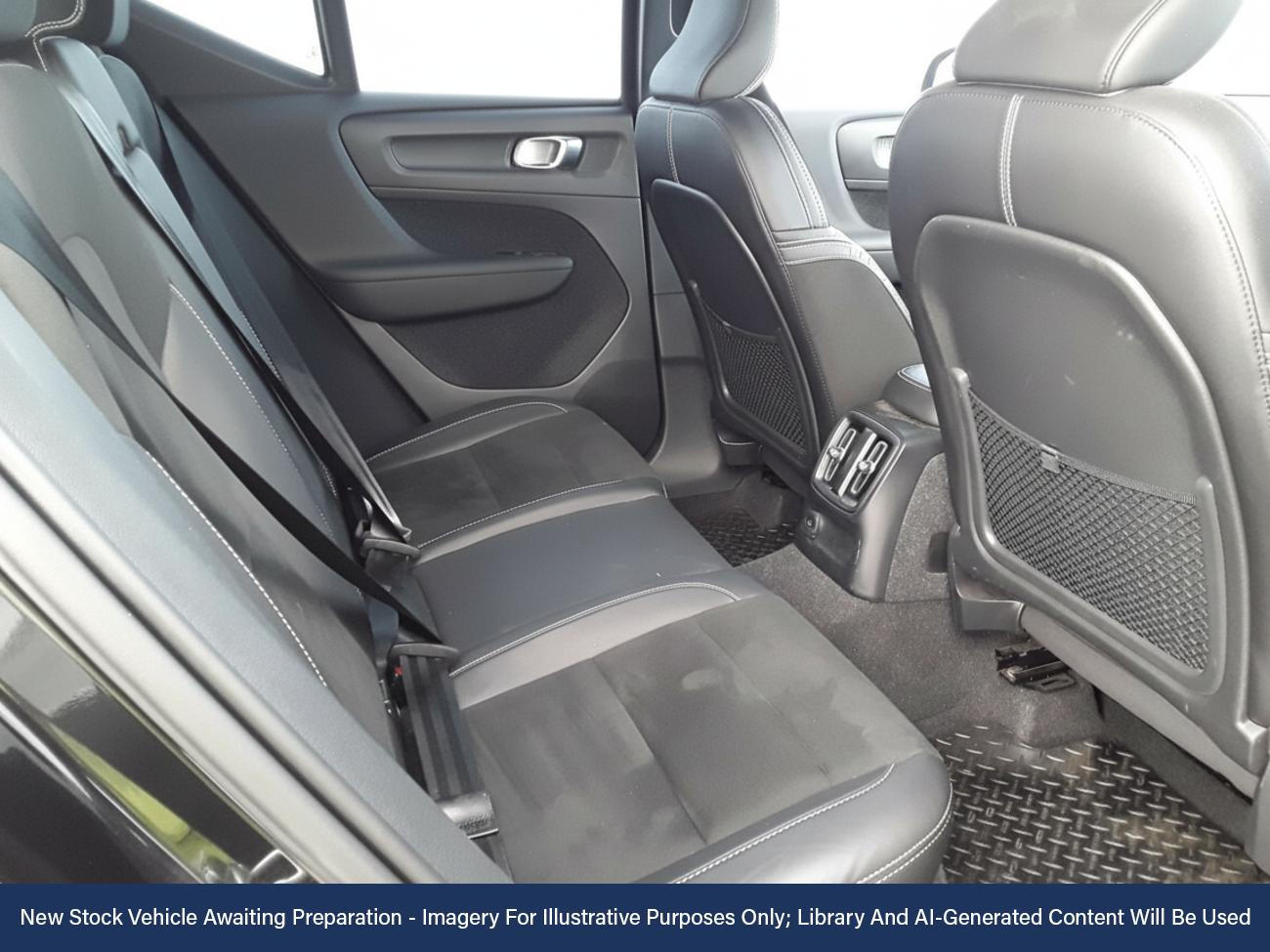 Used Volvo XC40 2021 for sale - 76798453: Photo 4