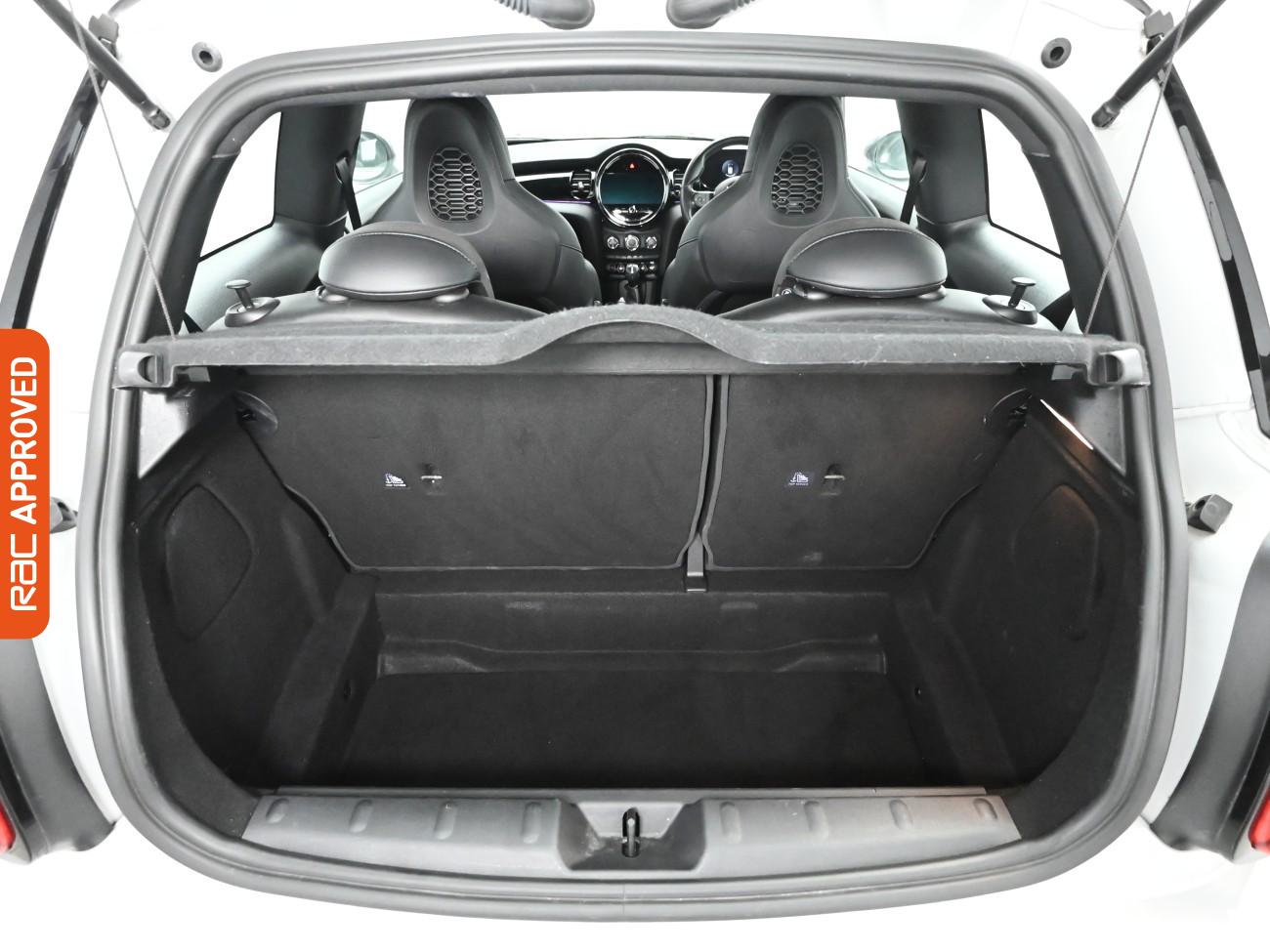 Used MINI Hatch 2021 for sale - 77236095: Photo 13