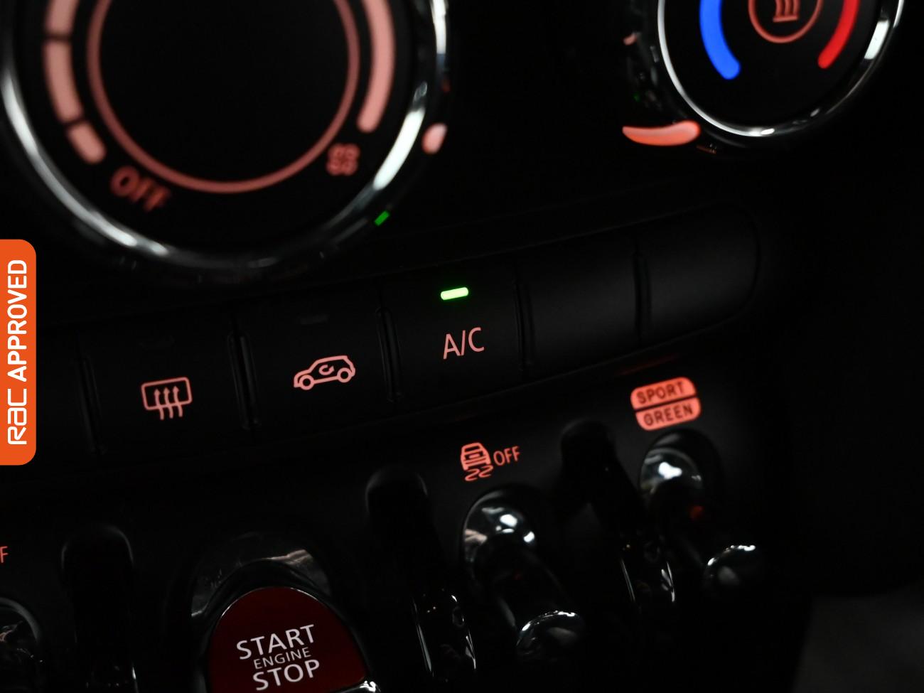 Used MINI Hatch 2021 for sale - 77236095: Photo 18