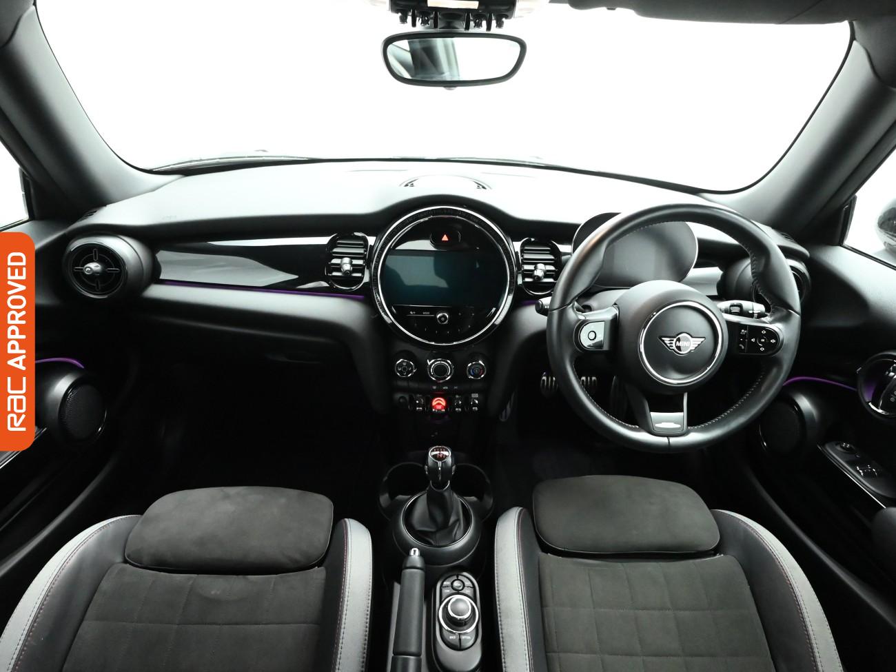 Used MINI Hatch 2021 for sale - 77236095: Photo 2