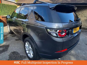 Used Land Rover Discovery Sport 2016 for sale - 75568454: Photo