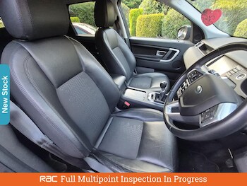 Used Land Rover Discovery Sport 2016 for sale - 75568454: Photo