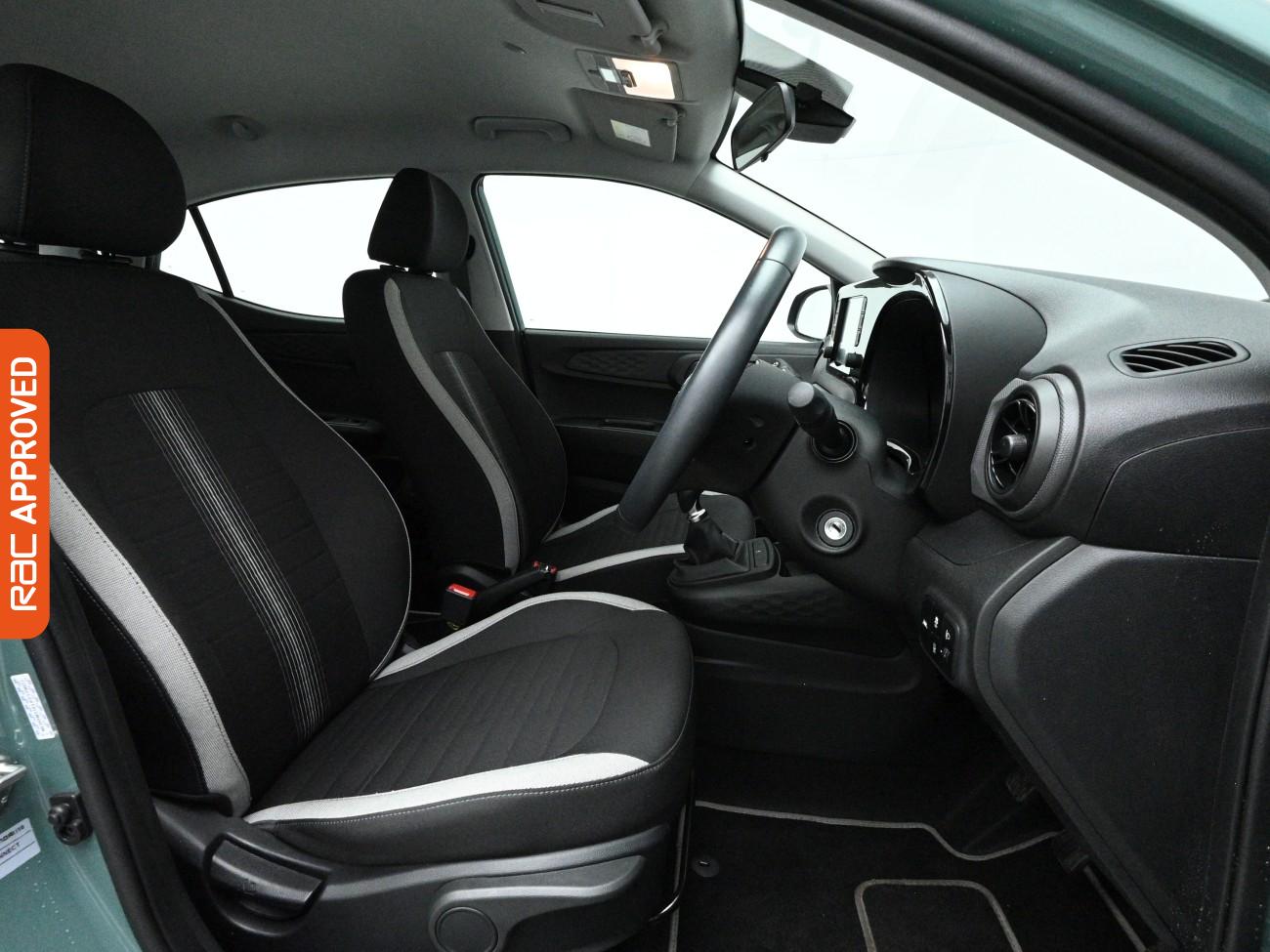 Used Hyundai i10 2023 for sale - 77686831: Photo 12