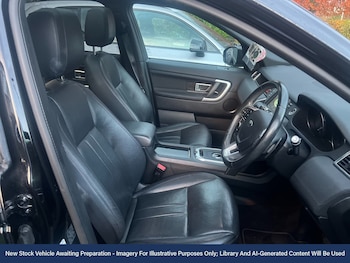 Used Land Rover Discovery Sport 2019 for sale - 76654391: Photo