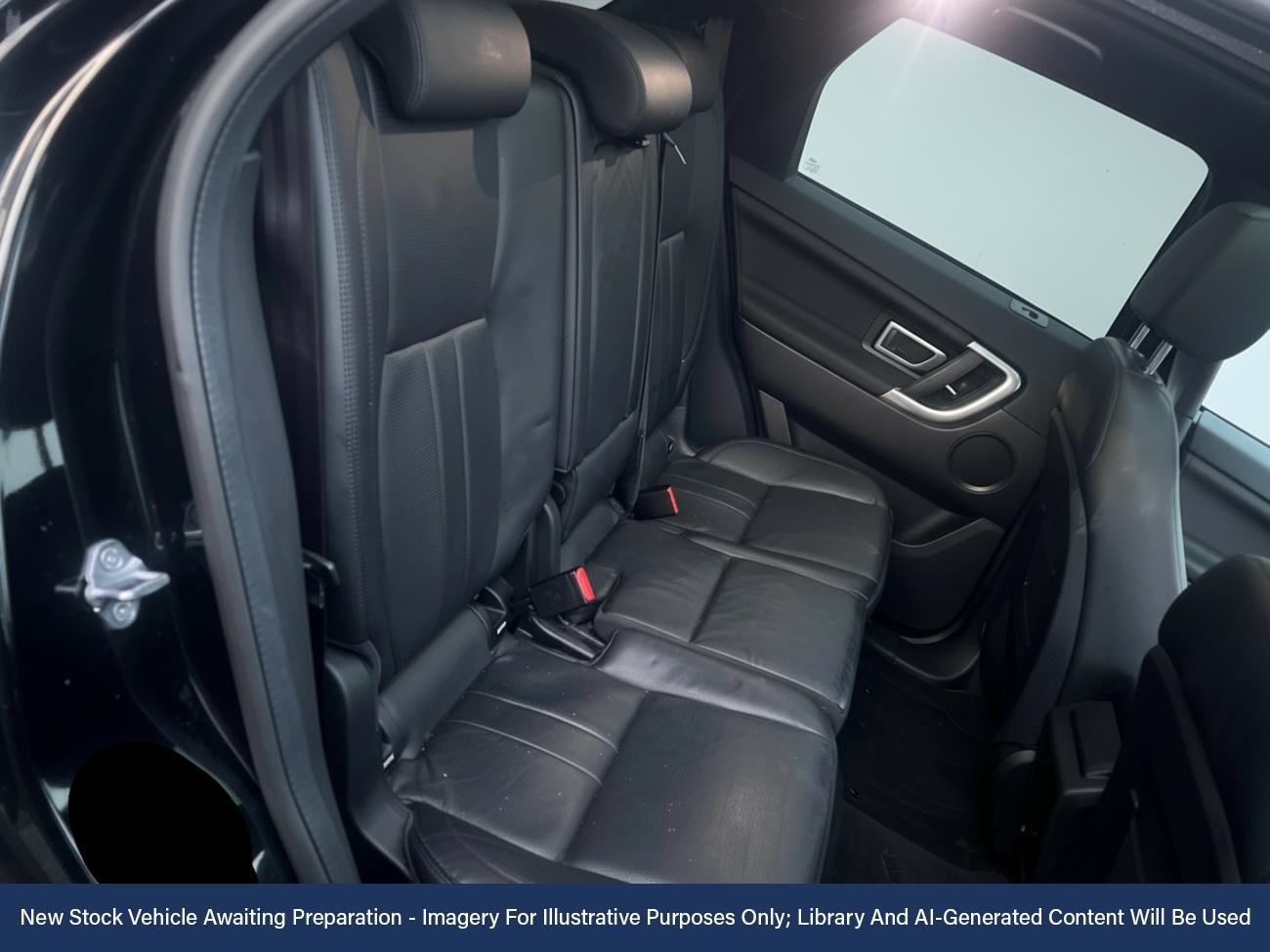 Used Land Rover Discovery Sport 2019 for sale - 76654391: Photo 4