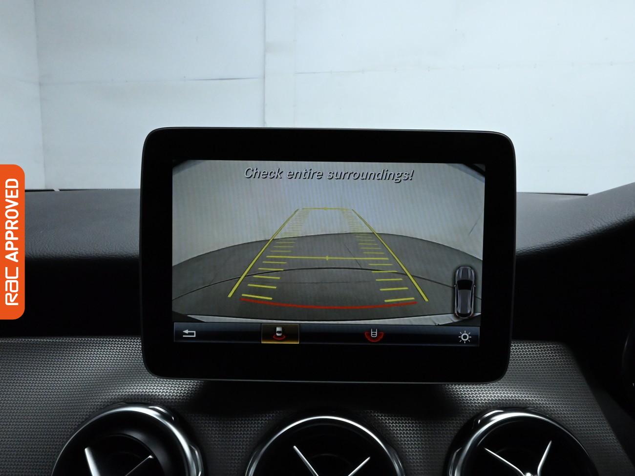 Used Mercedes-Benz GLA 2019 for sale - 76495387: Photo 3