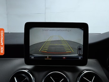 Used Mercedes-Benz GLA 2019 for sale - 76495387: Photo