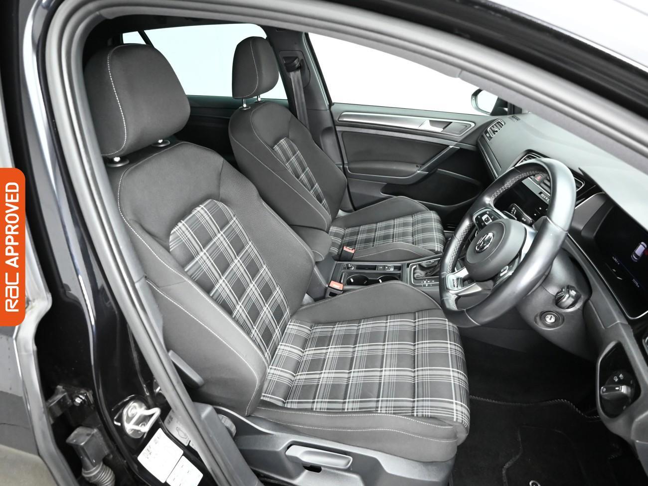 Used Volkswagen Golf 2018 for sale - 77083172: Photo 12