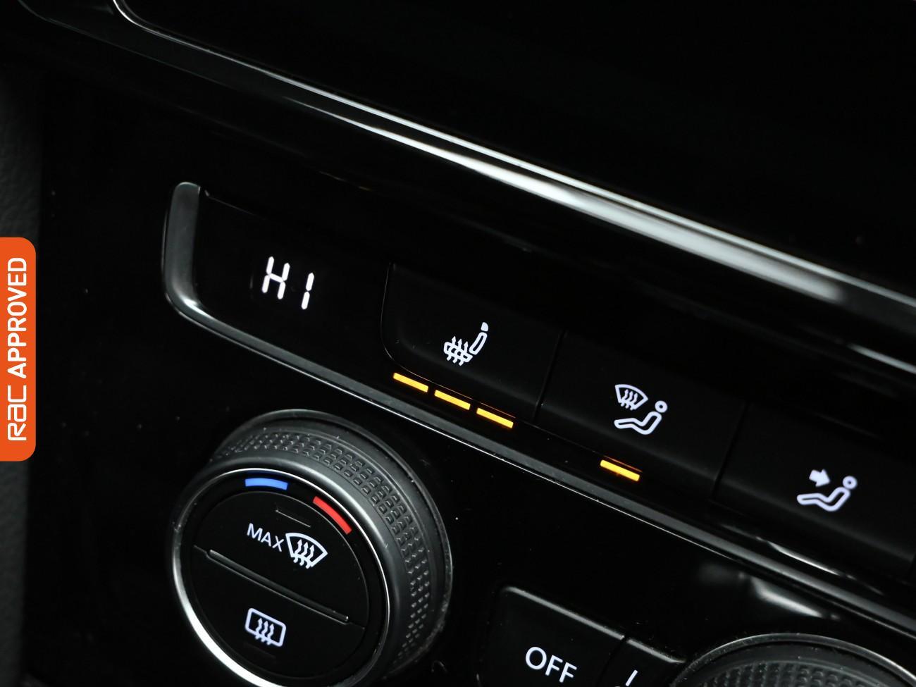 Used Volkswagen Golf 2018 for sale - 77083172: Photo 18