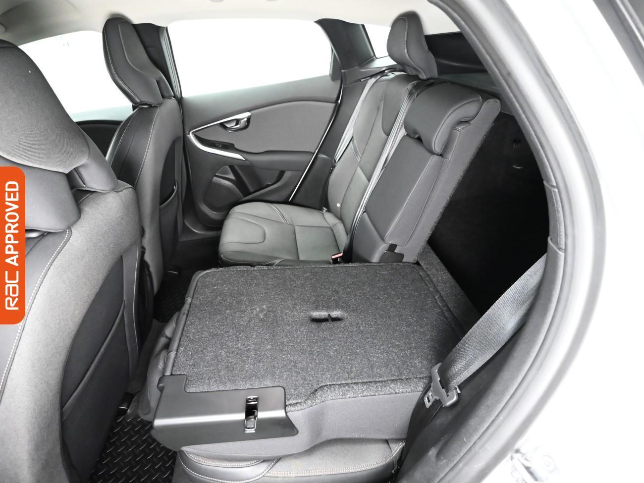 Used Volvo V40 Cross Country 2017 for sale - 76961545: Photo 23