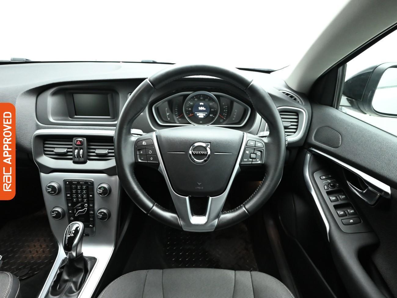 Used Volvo V40 Cross Country 2017 for sale - 76961545: Photo 9