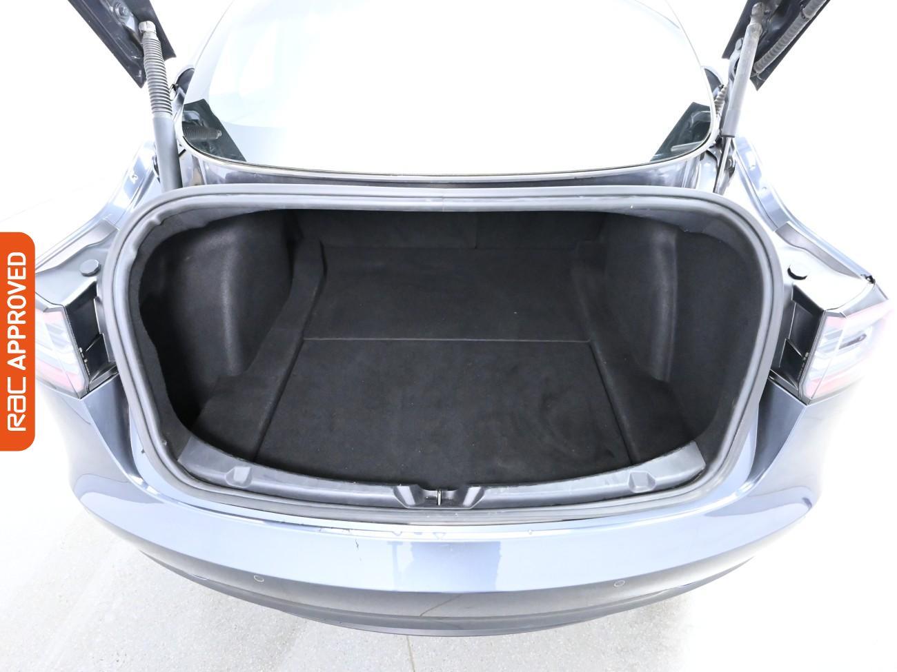 Used Tesla Model 3 2020 for sale - 76300268: Photo 30