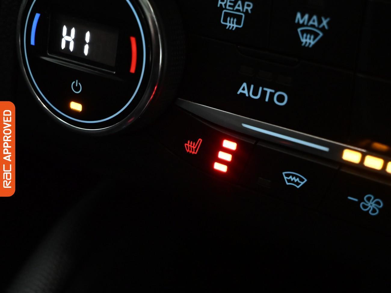 Used Ford Focus 2020 for sale - 77286928: Photo 19