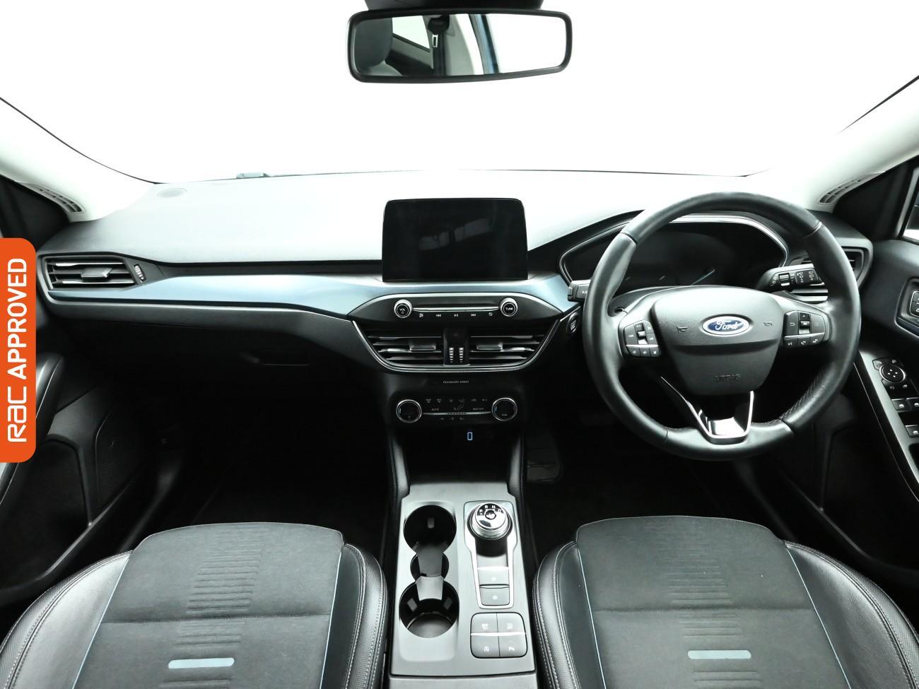 Used Ford Focus 2020 for sale - 77286928: Photo 2