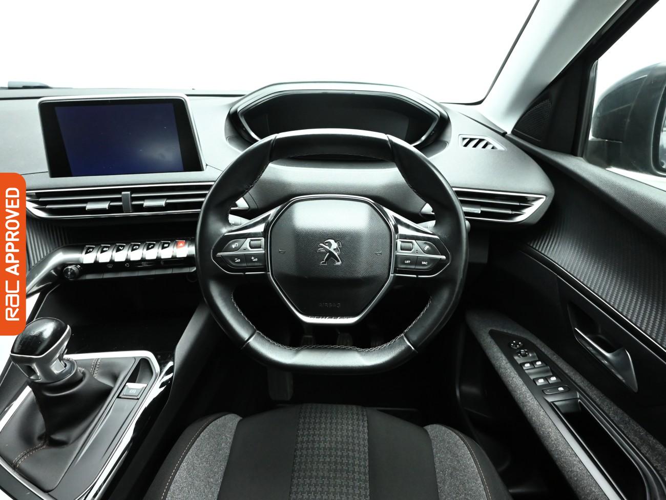 Used Peugeot 3008 2018 for sale - 76919404: Photo 9