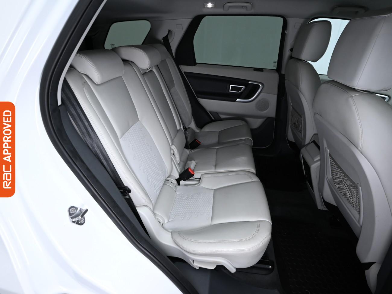 Used Land Rover Discovery Sport 2016 for sale - 76955443: Photo 12