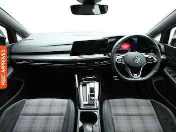 Used Volkswagen Golf 2023 for sale - 77743679: Photo