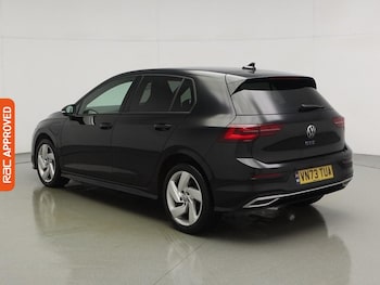 Used Volkswagen Golf 2023 for sale - 77743679: Photo