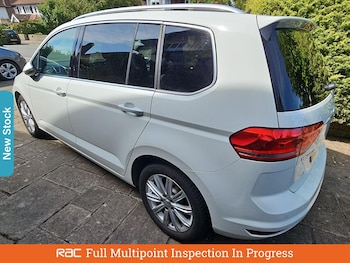 Used Volkswagen Touran 2017 for sale - 75639487: Photo